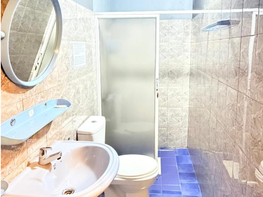 Washroom 3